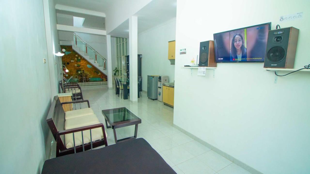 Villa El Nino 5 Bedroom Dengan Rooftop Mountain View Batu  Exteriör bild